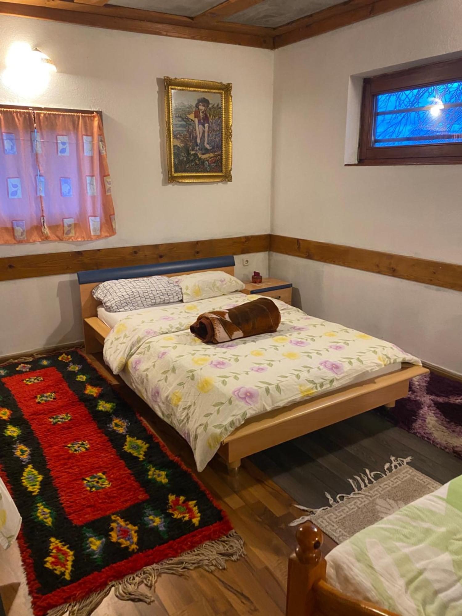 Penzion Farma 2 Cazin Exteriér fotografie
